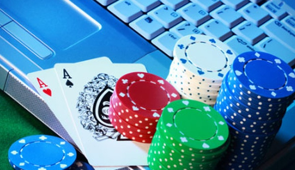 Trung Quốc cấm các phương tiện truyền thông quảng bá ứng dụng poker
