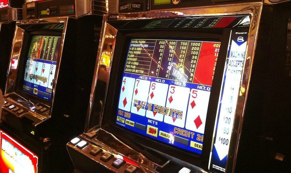 Hướng dẫn chơi poker video (Phần 2)
